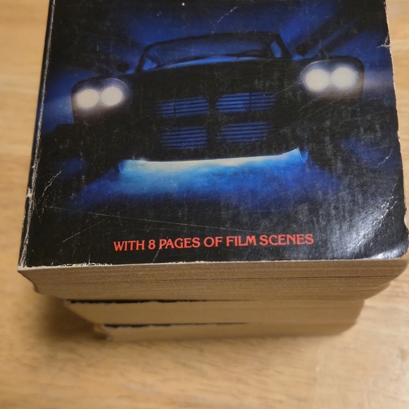 Stephen King Vintage Paperback Lot Of 4 Paperback Books Horror - Picture 10 of 10